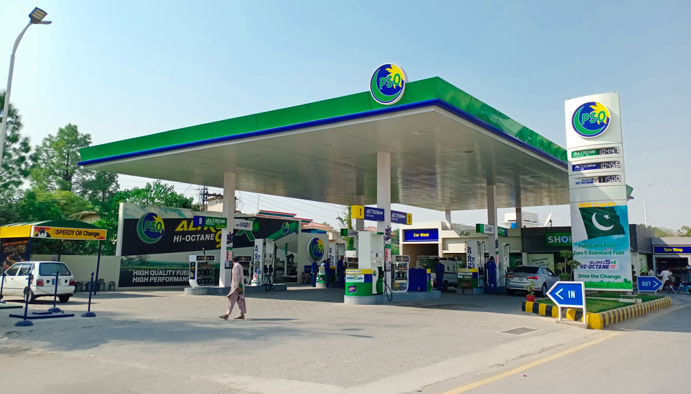Petrol Reaches Rs375.82, Diesel Crosses Rs400 Per Litre